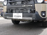 オリジナルティーフォースフロントスポイラー装着でオフロード感もアップしてかっこいい仕様になっております♪