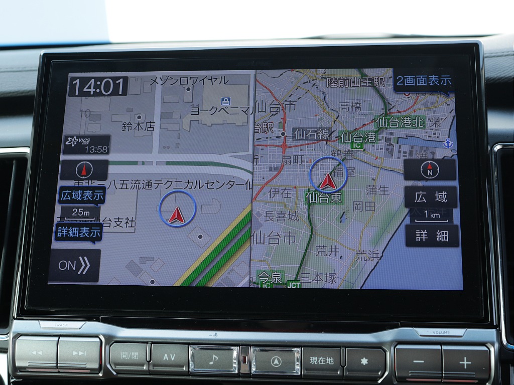 アルパインビックX11インチナビ＆アルパインフリップダウンモニター装着済みで車内での快適性もばっちりですね♪