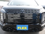 ブラックエンブレムなどカスタム盛りだくさん車両となっております♪