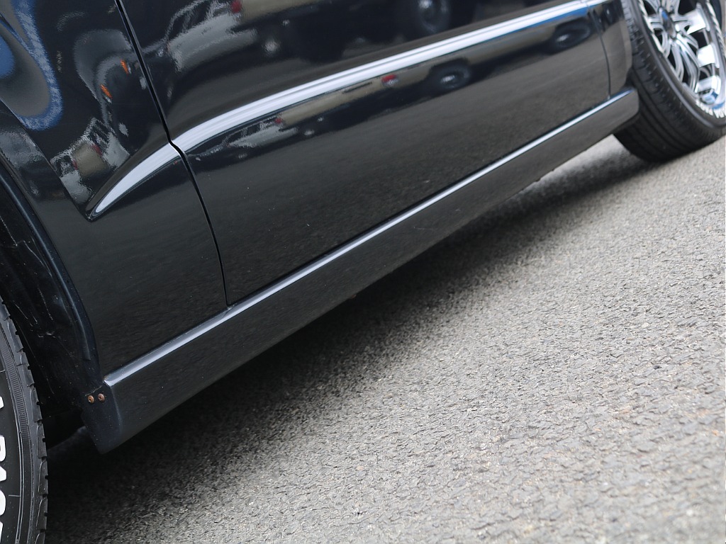 ＦＬＥＸグループは「すべての人に愛車を」をコンセプトに車種別に全国展開中！愛車と一緒に、ライフスタイルを充実させてもらいたいという思いで、ランクル仙台泉店では皆様のご要望になんでもお応えします♪