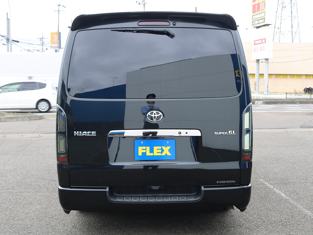 ＦＬＥＸグループは「すべての人に愛車を」をコンセプトに車種別に全国展開中！愛車と一緒に、ライフスタイルを充実させてもらいたいという思いで、ランクル仙台泉店では皆様のご要望になんでもお応えします♪