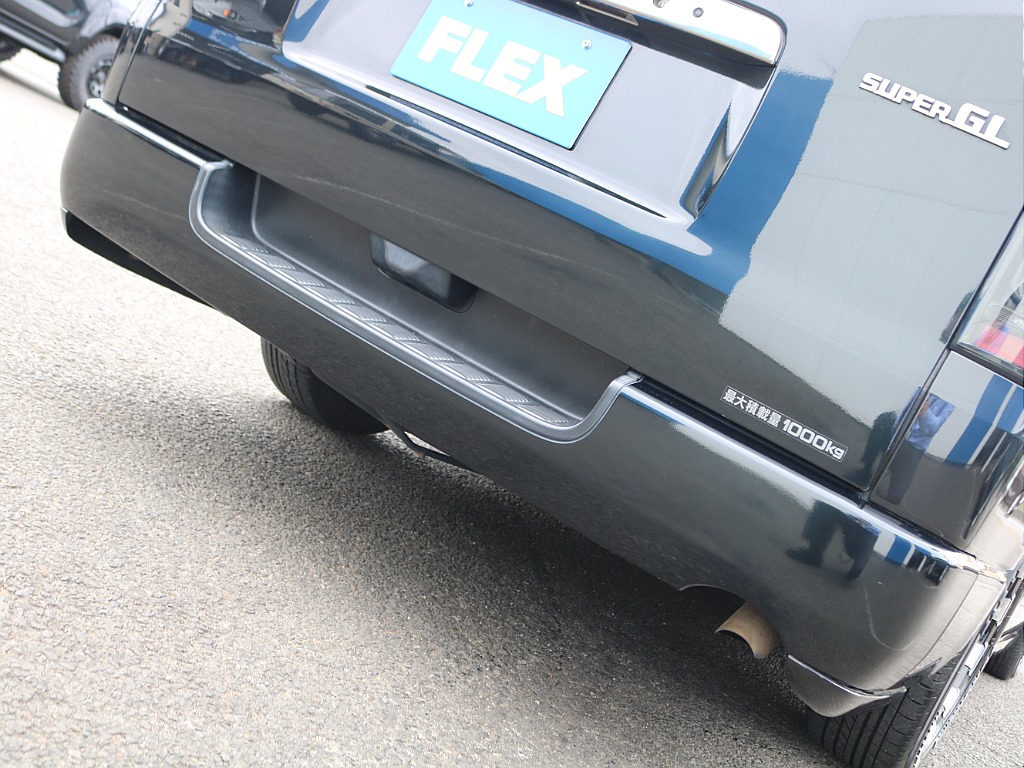 ＦＬＥＸグループは「すべての人に愛車を」をコンセプトに車種別に全国展開中！愛車と一緒に、ライフスタイルを充実させてもらいたいという思いで、ランクル仙台泉店では皆様のご要望になんでもお応えします♪