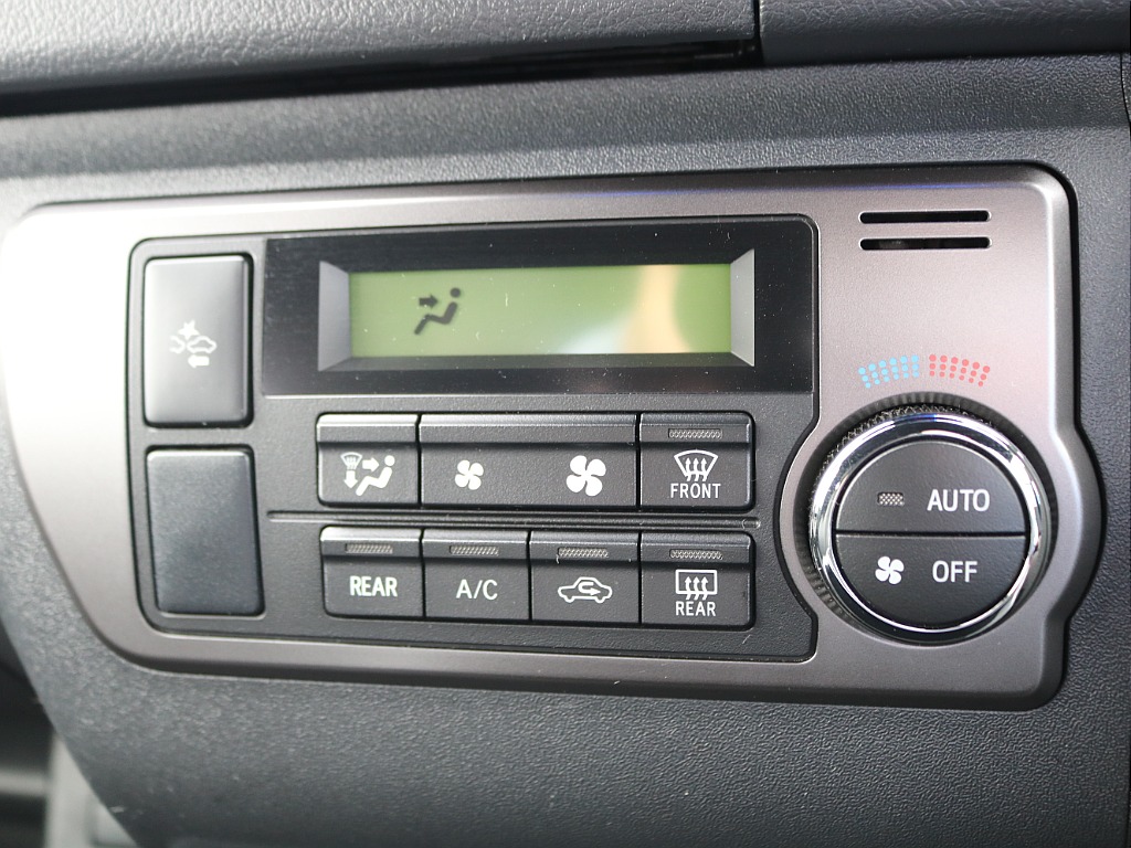 ＦＬＥＸグループは「すべての人に愛車を」をコンセプトに車種別に全国展開中！愛車と一緒に、ライフスタイルを充実させてもらいたいという思いで、ランクル仙台泉店では皆様のご要望になんでもお応えします♪