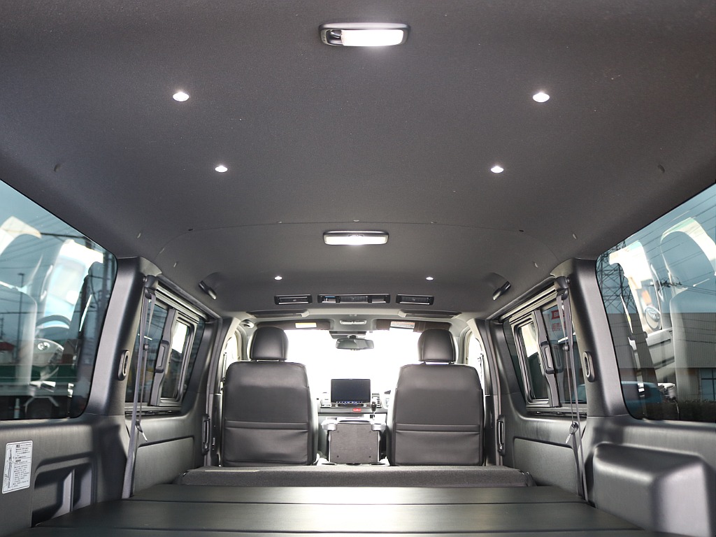 ＦＬＥＸグループは「すべての人に愛車を」をコンセプトに車種別に全国展開中！愛車と一緒に、ライフスタイルを充実させてもらいたいという思いで、ランクル仙台泉店では皆様のご要望になんでもお応えします♪