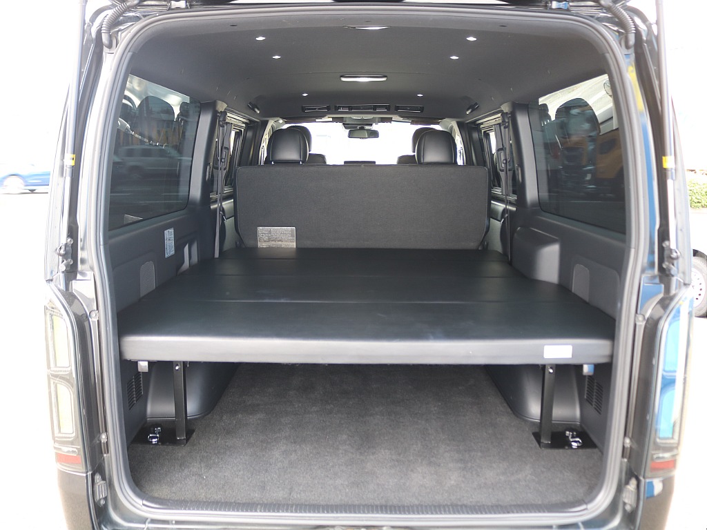 ＦＬＥＸグループは「すべての人に愛車を」をコンセプトに車種別に全国展開中！愛車と一緒に、ライフスタイルを充実させてもらいたいという思いで、ランクル仙台泉店では皆様のご要望になんでもお応えします♪