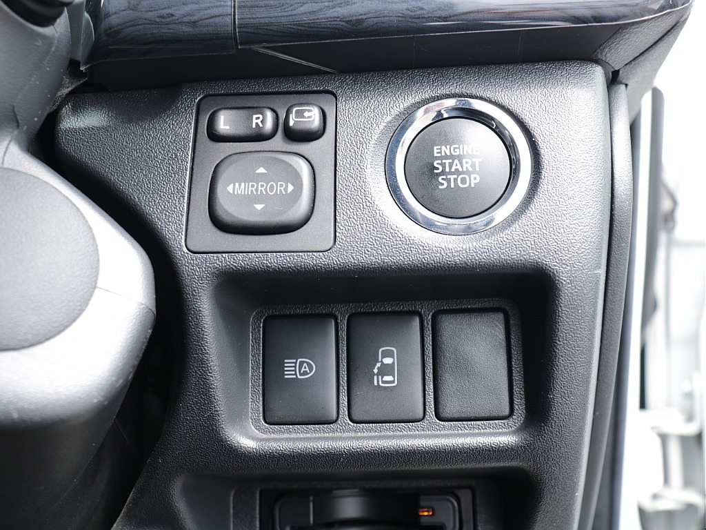 プッシュスタート・ETC・パワースライドドア装備済み