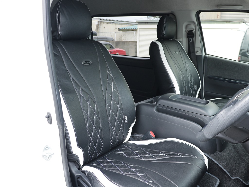 オリジナルシートカバー付きでコンデションもグッドです