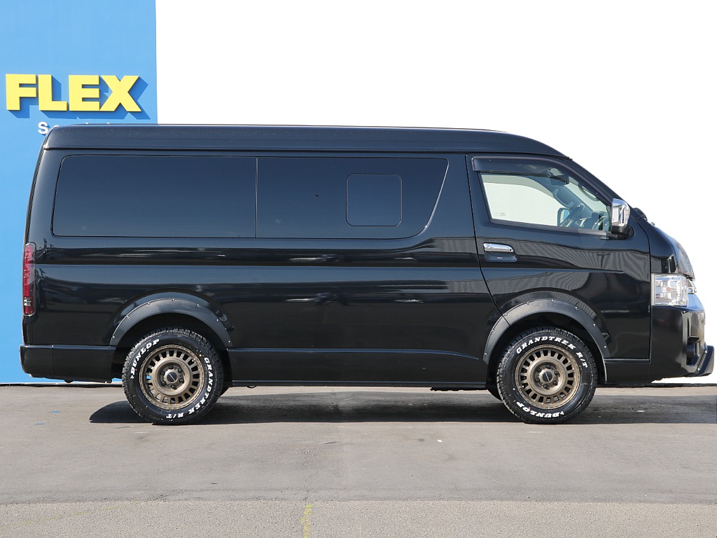 トヨタ ハイエース(6枚目)