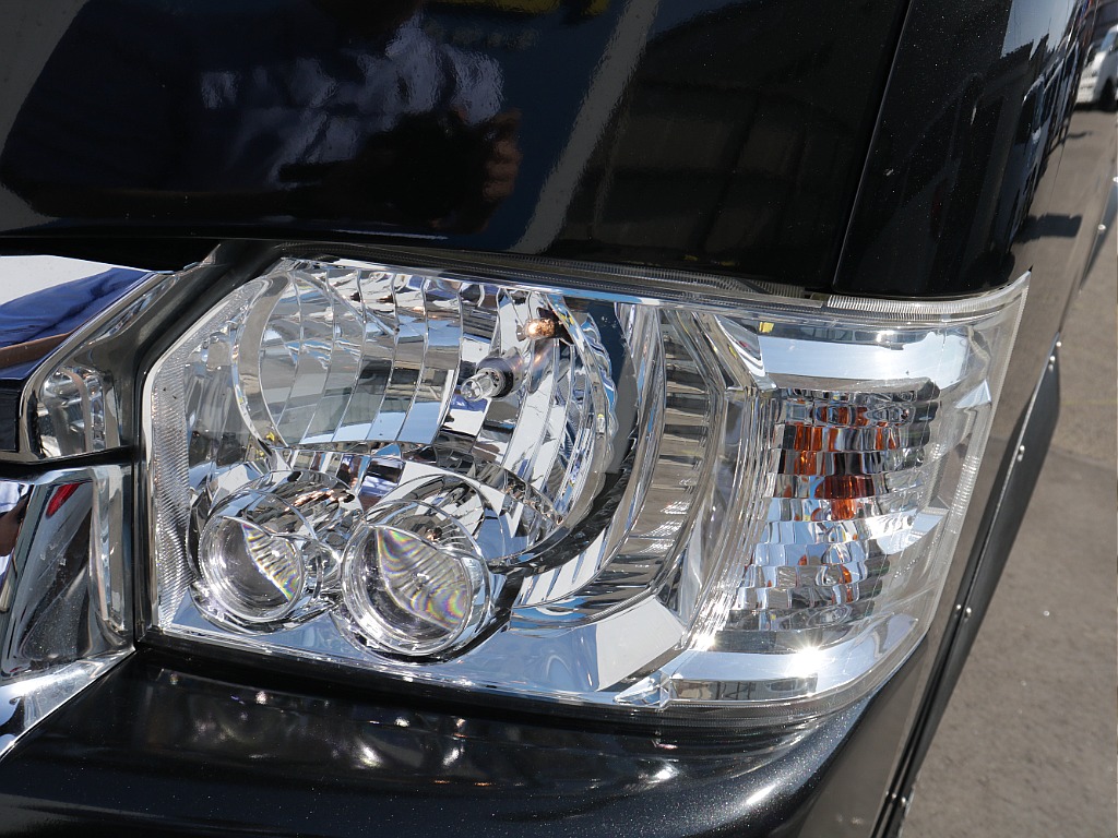 トヨタ ハイエース(9枚目)