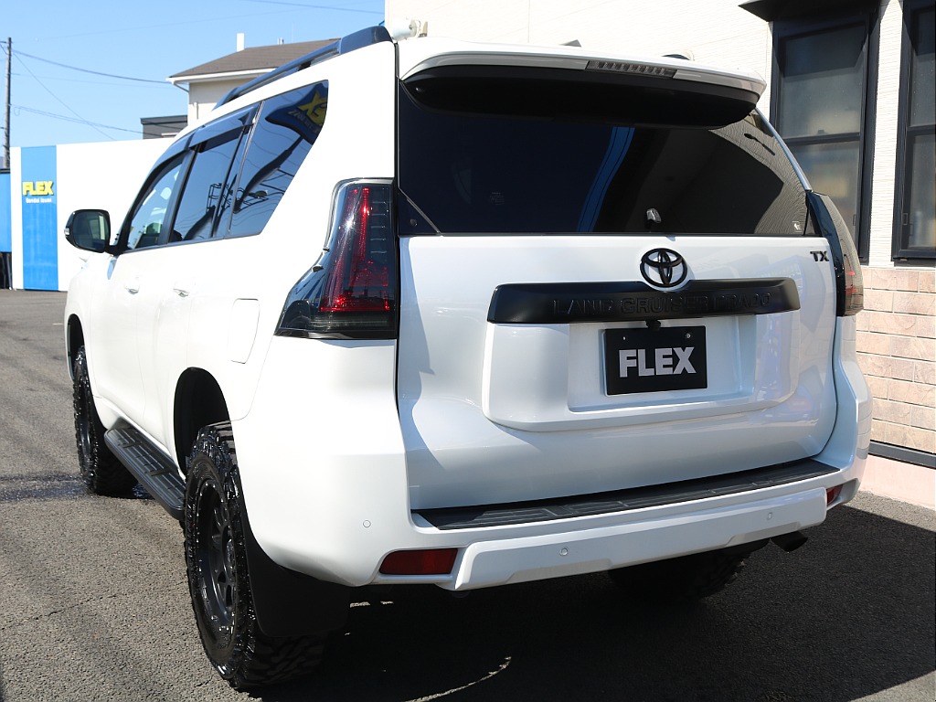 ＦＬＥＸグループは「すべての人に愛車を」をコンセプトに車種別に全国展開中！愛車と一緒に、ライフスタイルを充実させてもらいたいという思いで、ランクル仙台泉店では皆様のご要望になんでもお応えします♪
