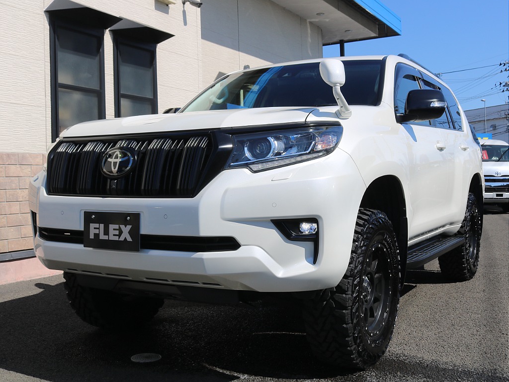 ＦＬＥＸグループは「すべての人に愛車を」をコンセプトに車種別に全国展開中！愛車と一緒に、ライフスタイルを充実させてもらいたいという思いで、ランクル仙台泉店では皆様のご要望になんでもお応えします♪