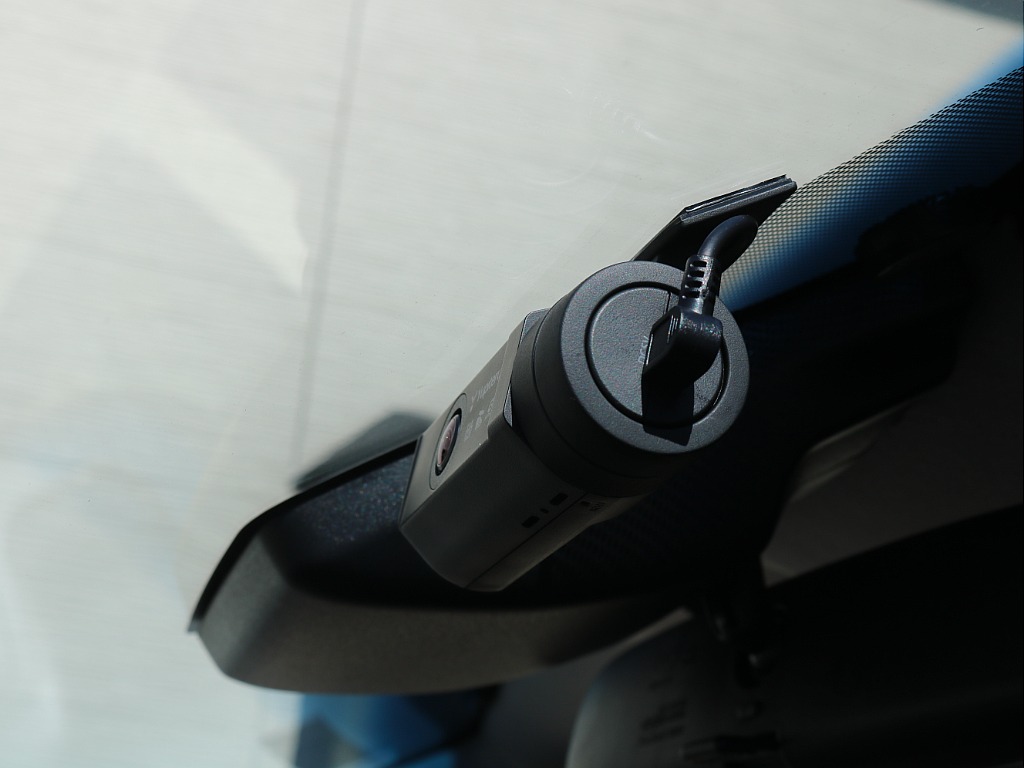 ＦＬＥＸグループは「すべての人に愛車を」をコンセプトに車種別に全国展開中！愛車と一緒に、ライフスタイルを充実させてもらいたいという思いで、ランクル仙台泉店では皆様のご要望になんでもお応えします♪