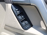 ＦＬＥＸグループは「すべての人に愛車を」をコンセプトに車種別に全国展開中！愛車と一緒に、ライフスタイルを充実させてもらいたいという思いで、ランクル仙台泉店では皆様のご要望になんでもお応えします♪