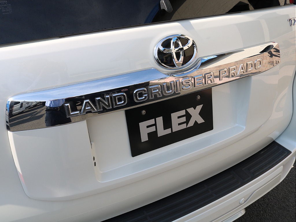 ＦＬＥＸグループは「すべての人に愛車を」をコンセプトに車種別に全国展開中！愛車と一緒に、ライフスタイルを充実させてもらいたいという思いで、ランクル仙台泉店では皆様のご要望になんでもお応えします♪