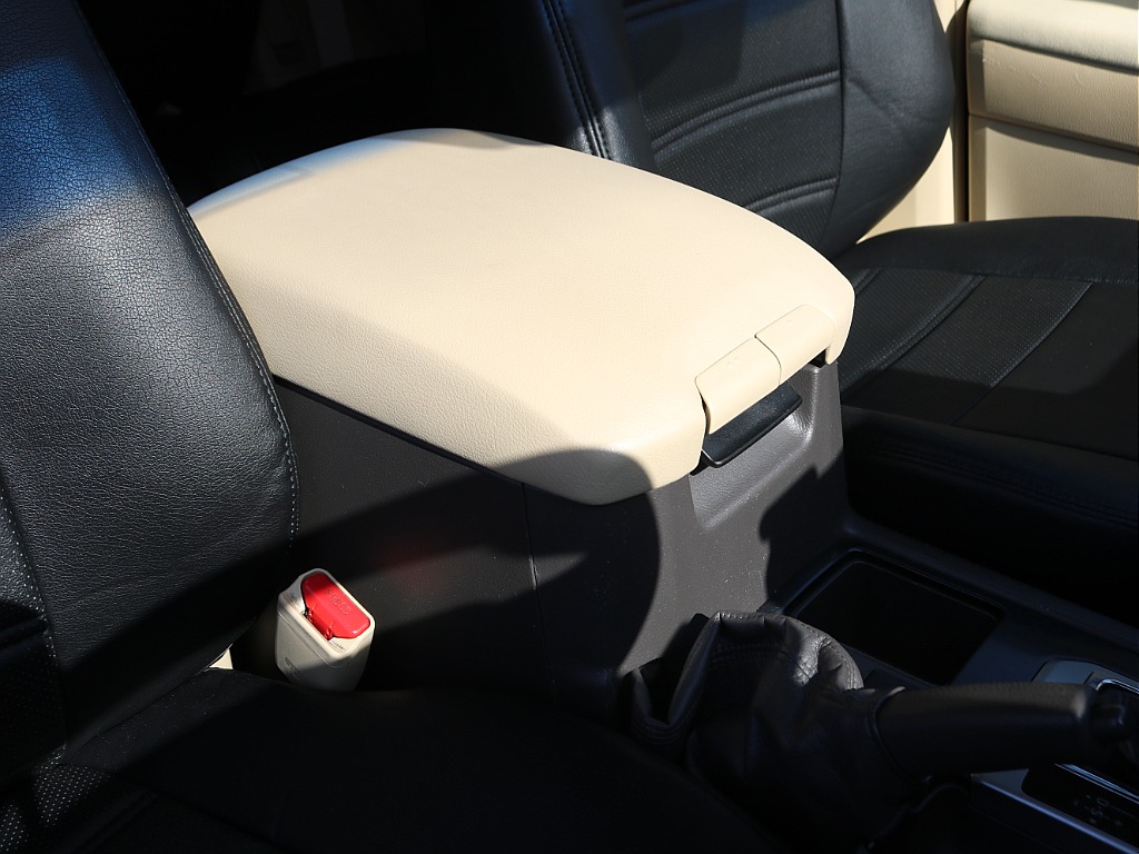 ＦＬＥＸグループは「すべての人に愛車を」をコンセプトに車種別に全国展開中！愛車と一緒に、ライフスタイルを充実させてもらいたいという思いで、ランクル仙台泉店では皆様のご要望になんでもお応えします♪