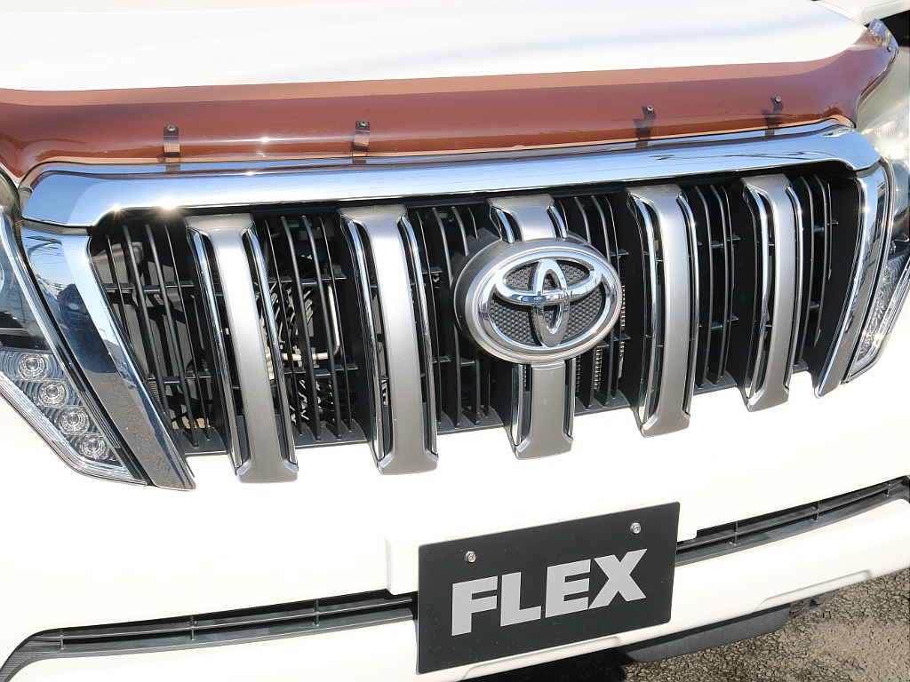 ＦＬＥＸグループは「すべての人に愛車を」をコンセプトに車種別に全国展開中！愛車と一緒に、ライフスタイルを充実させてもらいたいという思いで、ランクル仙台泉店では皆様のご要望になんでもお応えします♪