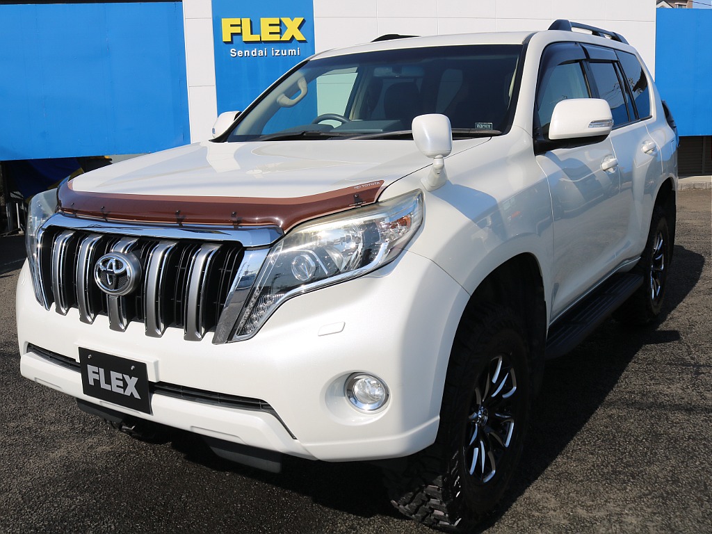 ＦＬＥＸグループは「すべての人に愛車を」をコンセプトに車種別に全国展開中！愛車と一緒に、ライフスタイルを充実させてもらいたいという思いで、ランクル仙台泉店では皆様のご要望になんでもお応えします♪