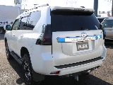 ＦＬＥＸグループは「すべての人に愛車を」をコンセプトに車種別に全国展開中！愛車と一緒に、ライフスタイルを充実させてもらいたいという思いで、ランクル仙台泉店では皆様のご要望になんでもお応えします♪