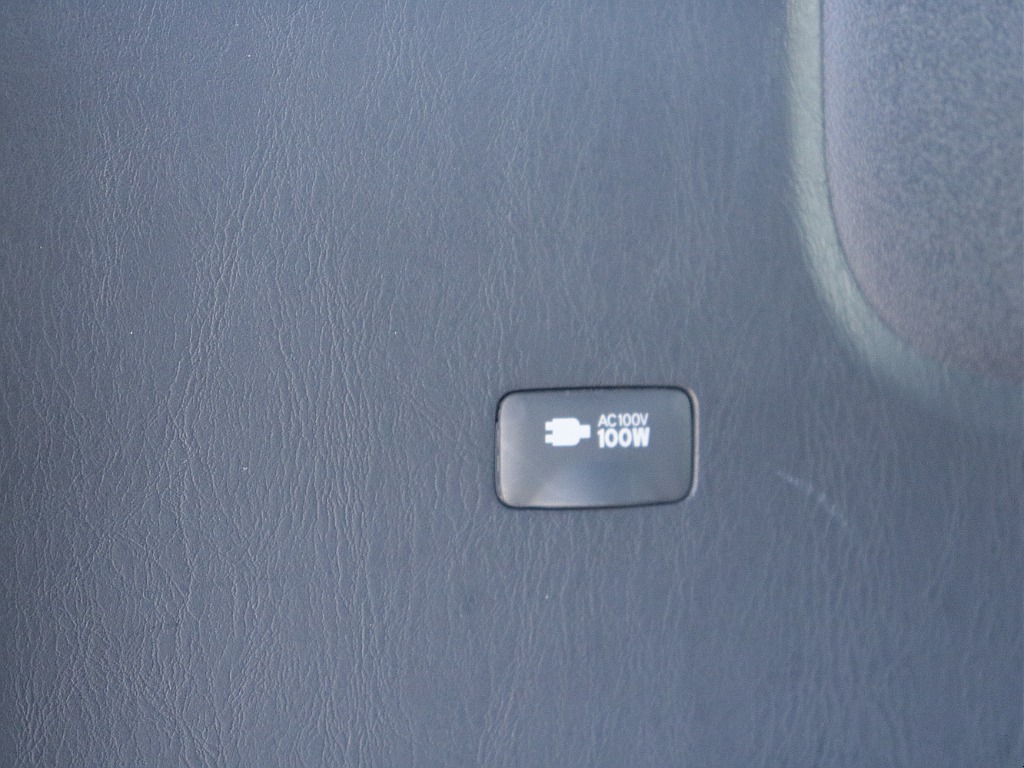 仙台店公式ｌｉｎｅアカウントができました！ＩＤ　＠３２０ｙｔｙａｔ　で検索し追加ご登録お待ちしております♪