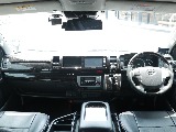 快適に安心して運転できる設備多数搭載！