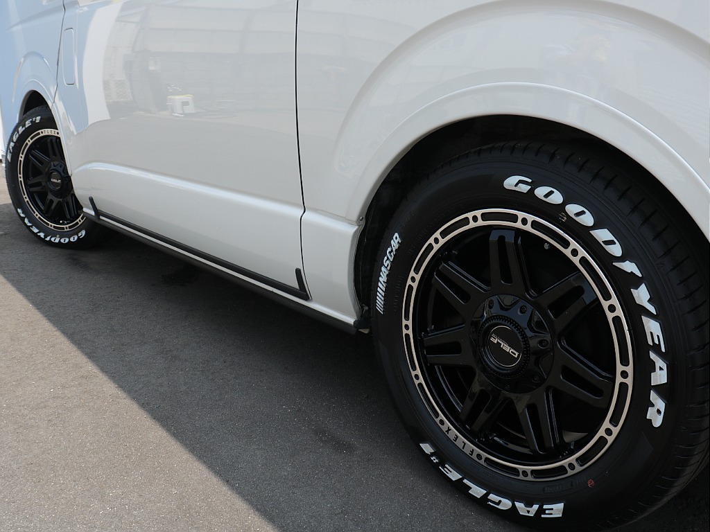トヨタ ハイエース(35枚目)