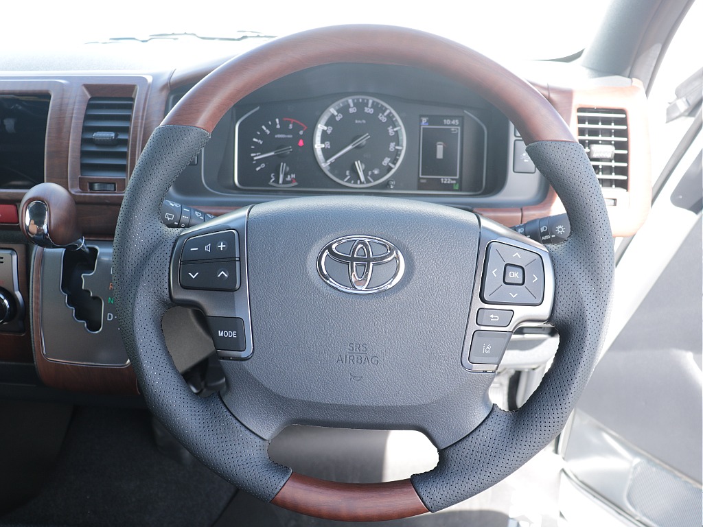 トヨタ&nbsp;ハイエースバン&nbsp;5D2.8DTスーパーGLダークプライムS L 4WD&nbsp;&nbsp;宮城県の詳細画像&nbsp;その17