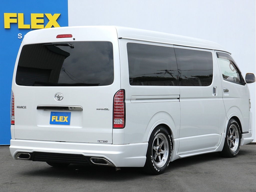ＦＬＥＸグループは「すべての人に愛車を」をコンセプトに車種別に全国展開中！愛車と一緒に、ライフスタイルを充実させてもらいたいという思いで、ランクル仙台泉店では皆様のご要望になんでもお応えします♪