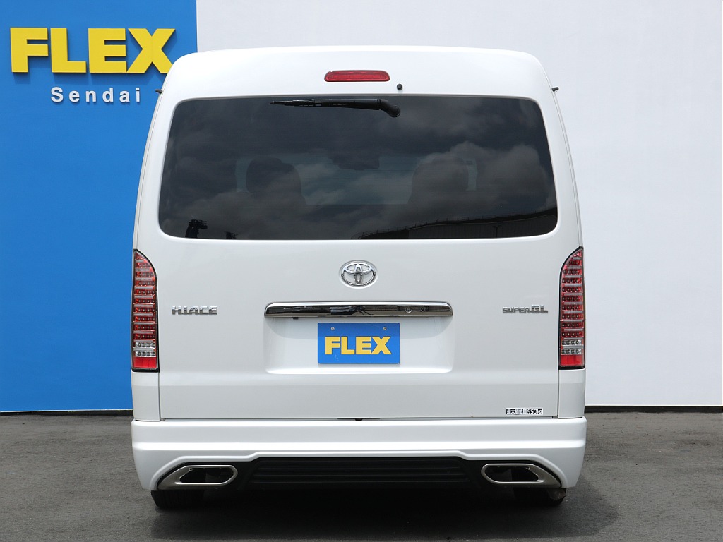 ＦＬＥＸグループは「すべての人に愛車を」をコンセプトに車種別に全国展開中！愛車と一緒に、ライフスタイルを充実させてもらいたいという思いで、ランクル仙台泉店では皆様のご要望になんでもお応えします♪