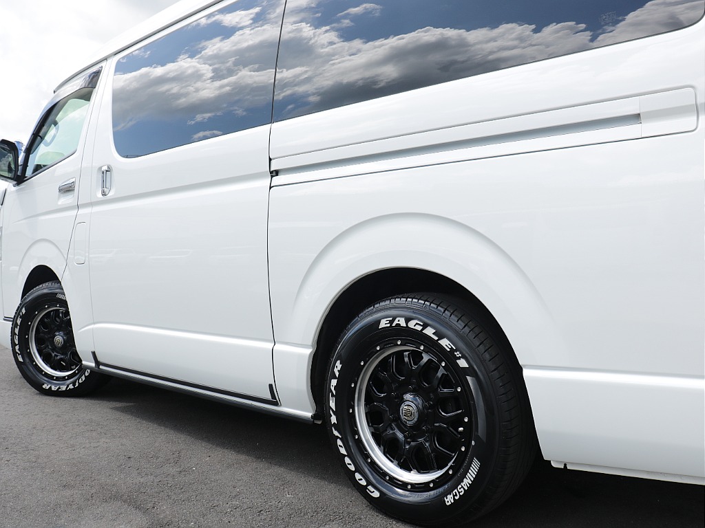 トヨタ ハイエース(41枚目)