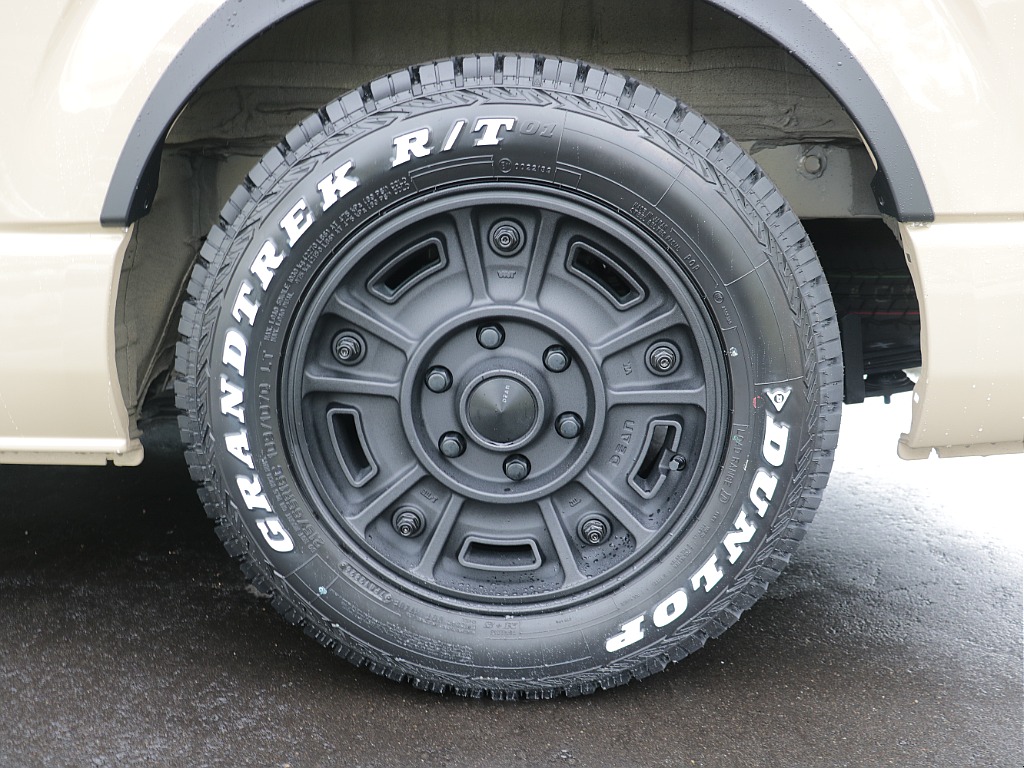 トヨタ ハイエースバン(23枚目)