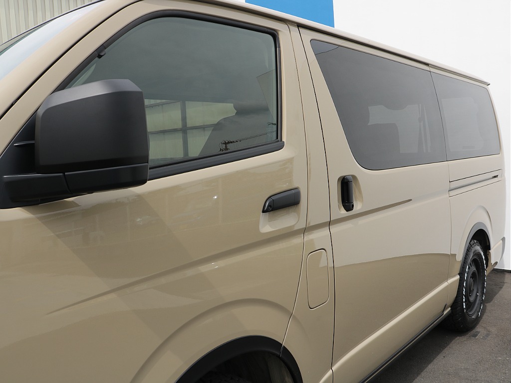 トヨタ ハイエースバン(40枚目)