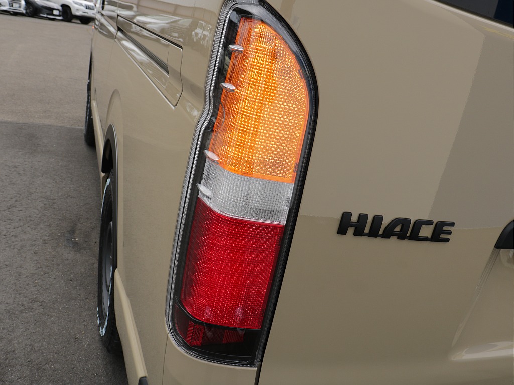 トヨタ ハイエースバン(46枚目)