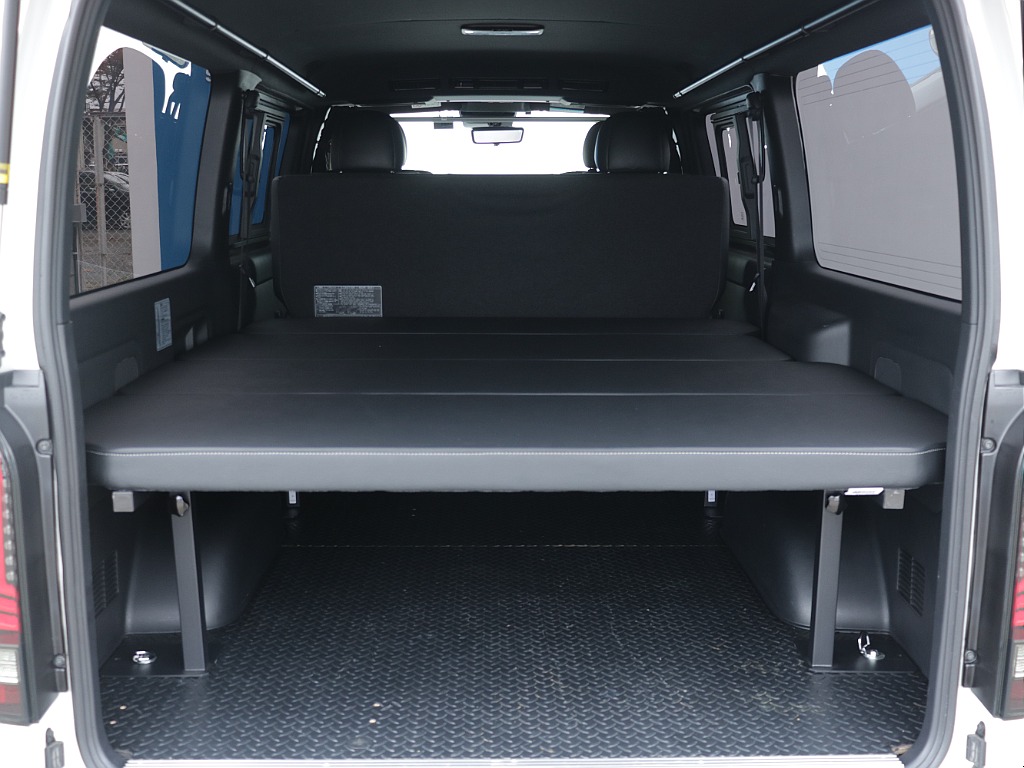 トヨタ&nbsp;ハイエースバン&nbsp;5D2.8DTスーパーGLダークプライムⅡL 4WD&nbsp;&nbsp;宮城県の詳細画像&nbsp;その12