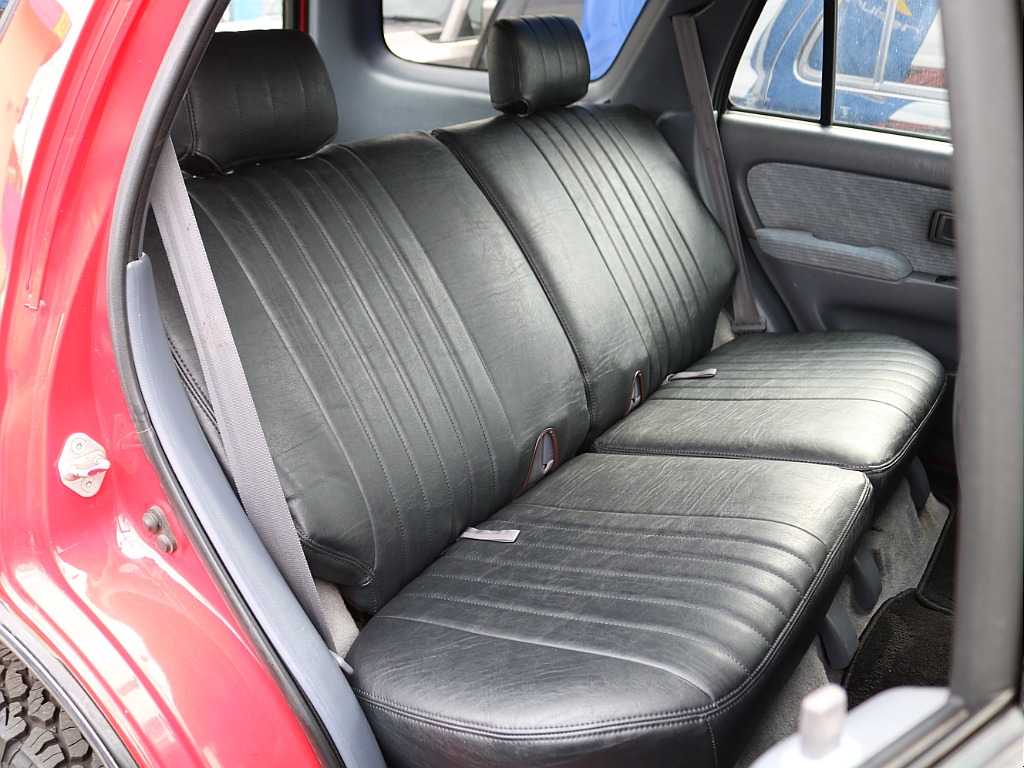 ＦＬＥＸグループは「すべての人に愛車を」をコンセプトに車種別に全国展開中！愛車と一緒に、ライフスタイルを充実させてもらいたいという思いで、ランクル仙台泉店では皆様のご要望になんでもお応えします♪