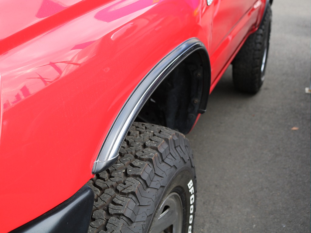 ＦＬＥＸグループは「すべての人に愛車を」をコンセプトに車種別に全国展開中！愛車と一緒に、ライフスタイルを充実させてもらいたいという思いで、ランクル仙台泉店では皆様のご要望になんでもお応えします♪