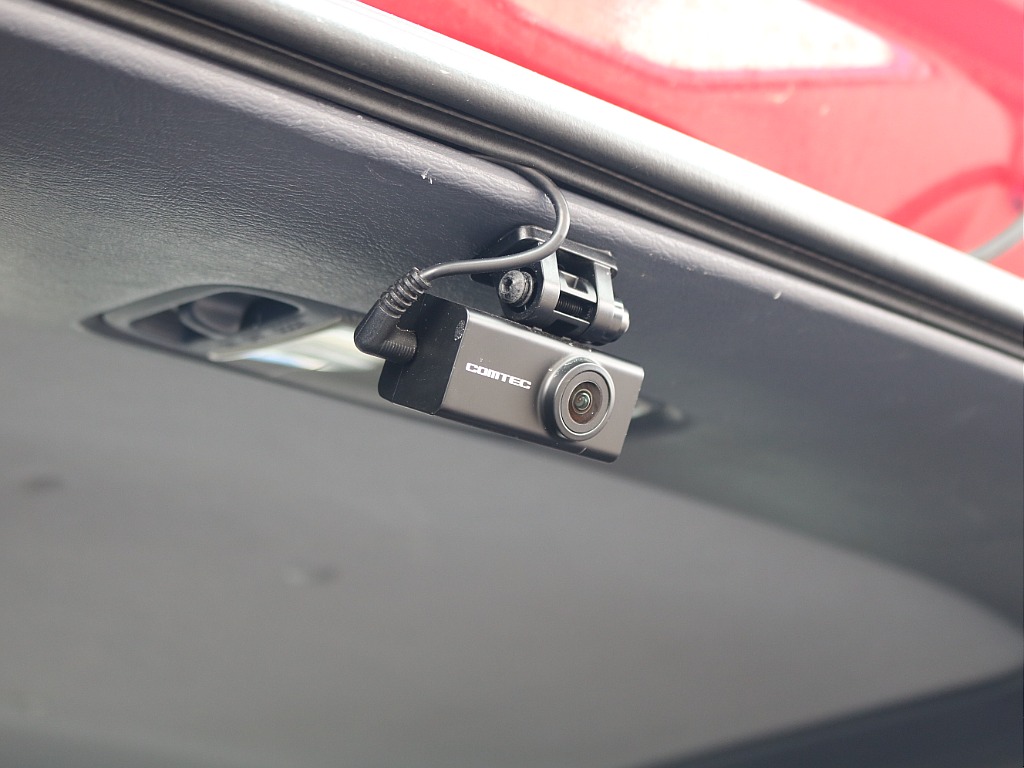 ＦＬＥＸグループは「すべての人に愛車を」をコンセプトに車種別に全国展開中！愛車と一緒に、ライフスタイルを充実させてもらいたいという思いで、ランクル仙台泉店では皆様のご要望になんでもお応えします♪