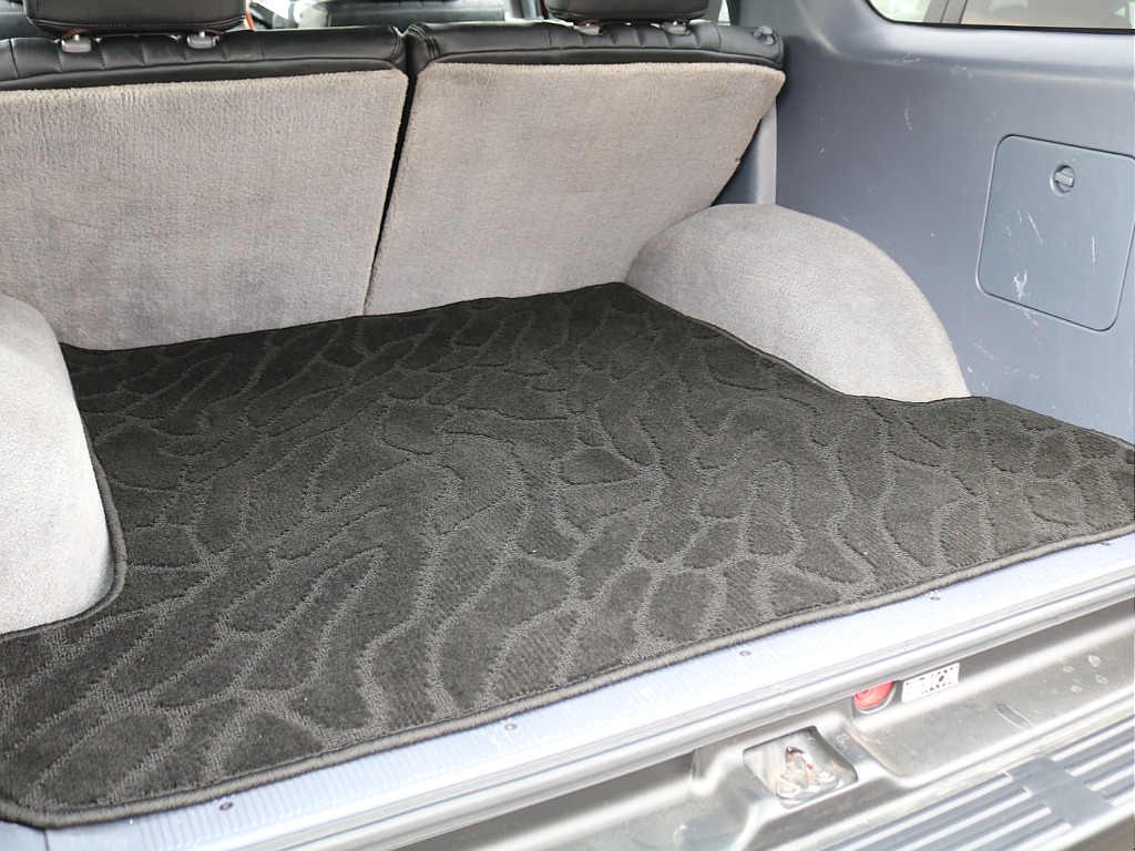 ＦＬＥＸグループは「すべての人に愛車を」をコンセプトに車種別に全国展開中！愛車と一緒に、ライフスタイルを充実させてもらいたいという思いで、ランクル仙台泉店では皆様のご要望になんでもお応えします♪