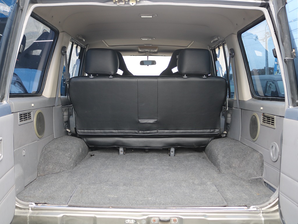 消耗品、内外装部品を除く機能部品をすべて保証いたします。保証期間は１年ごとの自動更新で実質無制限！保証上限額ごとに３つのプランをご用意しており、無料プランもございます。詳しくはお問い合わせ下さい。