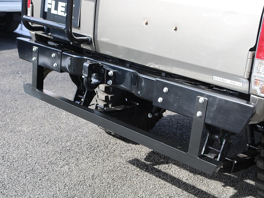 自社認証整備工場完備ですので納車後のカスタム、車検、修理、日々のメンテナンス、など全力でサポートいたします！なんでもお気軽にご相談ください！他店で購入した、お持ち込み車両でも大歓迎ですよ♪