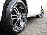 新品のタイヤホイールでご納車後も安心です！