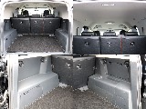ラゲッジスルームは樹脂パーツで出来ておりキズが入って車両が多いですがキズ等少なくコンディションにも優れております♪