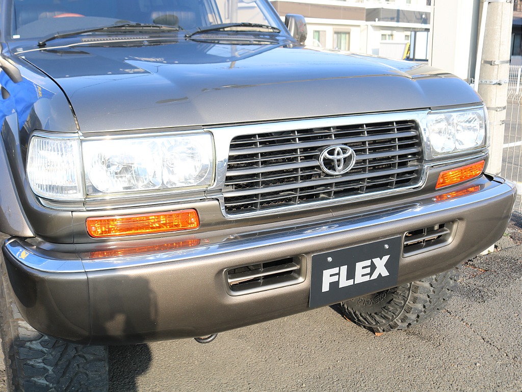 ＦＬＥＸグループは「すべての人に愛車を」をコンセプトに車種別に全国展開中！愛車と一緒に、ライフスタイルを充実させてもらいたいという思いで、ランクル仙台泉店では皆様のご要望になんでもお応えします♪