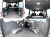 北海道～沖縄まで日本全国、遠方納車大歓迎です！現車確認が難しいお客様もご安心ください！お客様の目線に合わせ、お車のコンディション、装備品を細部までお伝えいたします！もちろん、ご自宅納車ＯＫです！