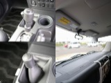 ベースグレードではシフトノブ、トランスファーはウレタン素材のブラックカラーになります♪