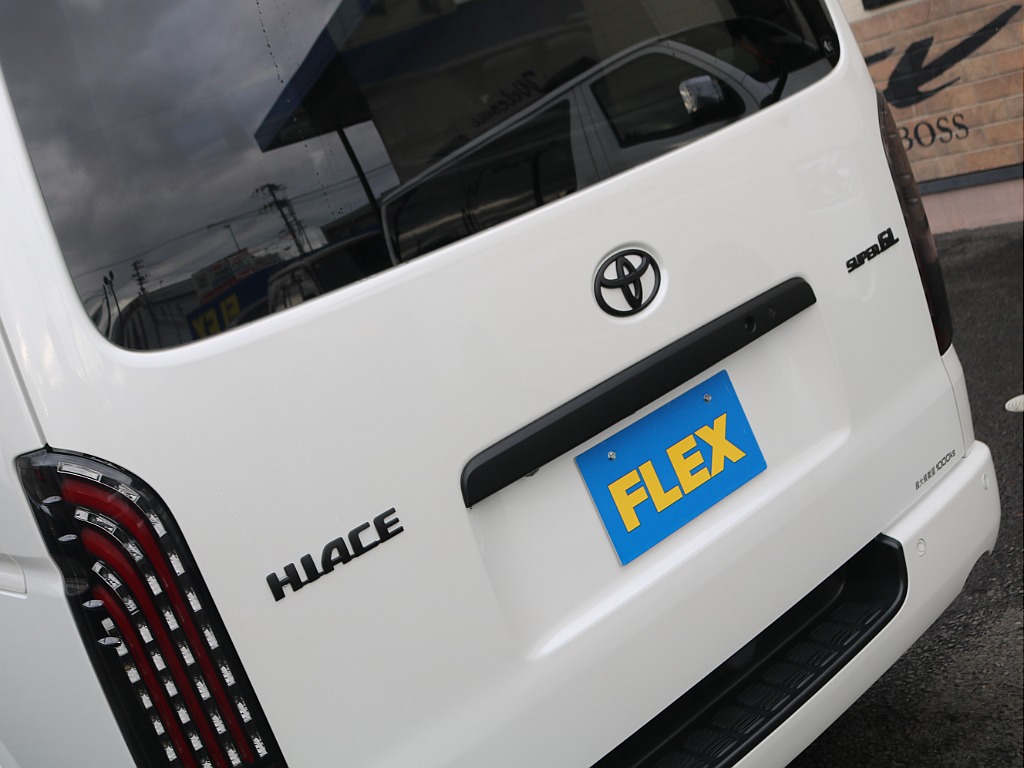 ＦＬＥＸグループは「すべての人に愛車を」をコンセプトに車種別に全国展開中！愛車と一緒に、ライフスタイルを充実させてもらいたいという思いで、ランクル仙台泉店では皆様のご要望になんでもお応えします♪