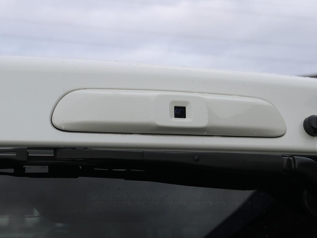 ＦＬＥＸグループは「すべての人に愛車を」をコンセプトに車種別に全国展開中！愛車と一緒に、ライフスタイルを充実させてもらいたいという思いで、ランクル仙台泉店では皆様のご要望になんでもお応えします♪