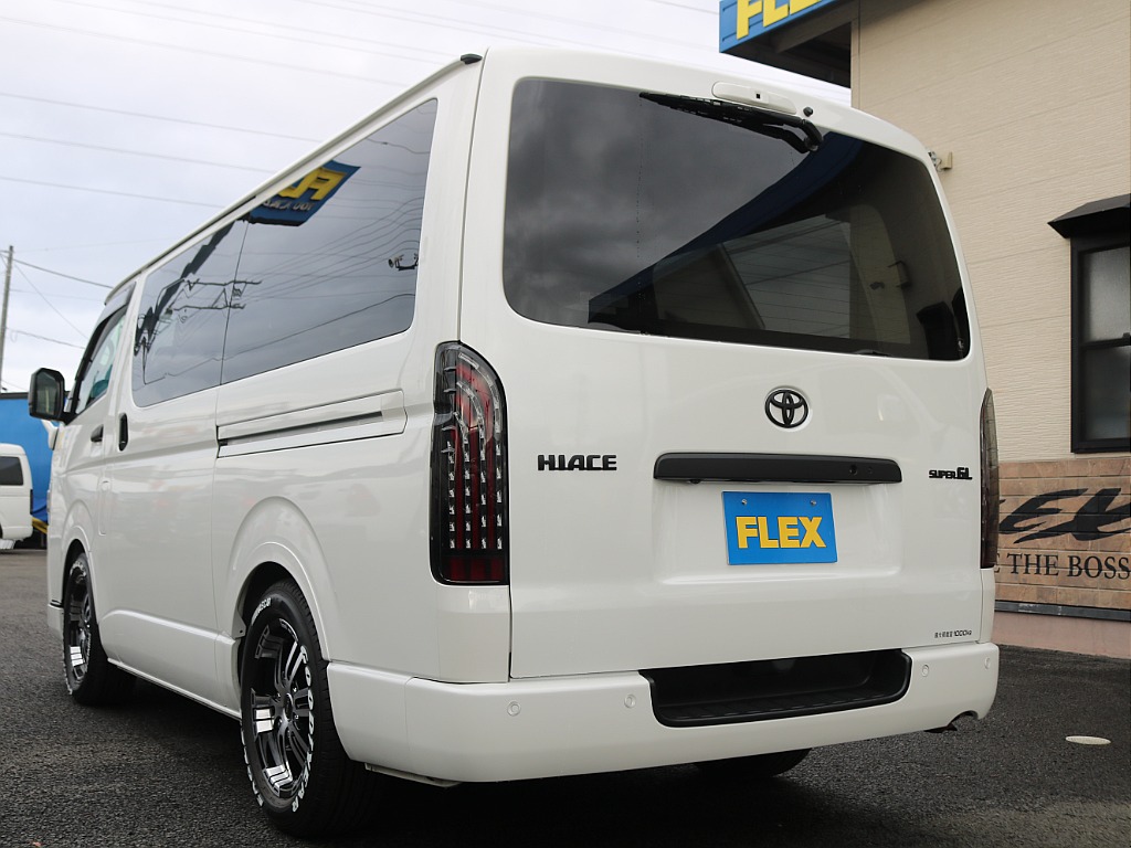 ＦＬＥＸグループは「すべての人に愛車を」をコンセプトに車種別に全国展開中！愛車と一緒に、ライフスタイルを充実させてもらいたいという思いで、ランクル仙台泉店では皆様のご要望になんでもお応えします♪