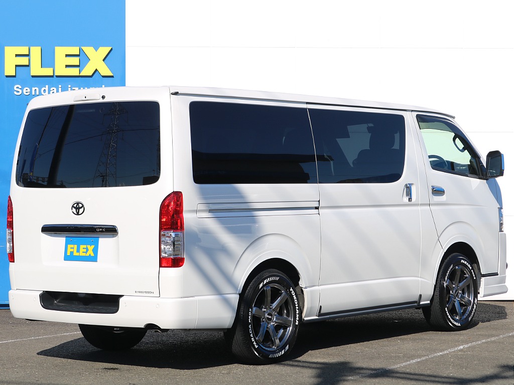 ＦＬＥＸグループは「すべての人に愛車を」をコンセプトに車種別に全国展開中！愛車と一緒に、ライフスタイルを充実させてもらいたいという思いで、ランクル仙台泉店では皆様のご要望になんでもお応えします♪