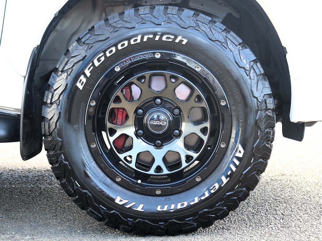 RAYZ17インチAWにBFグッドリッチ265/65R17のATタイヤが装着済です！