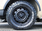 タイヤはPawの16インチAWにTOYOのオープンカントリーを装着しております♪